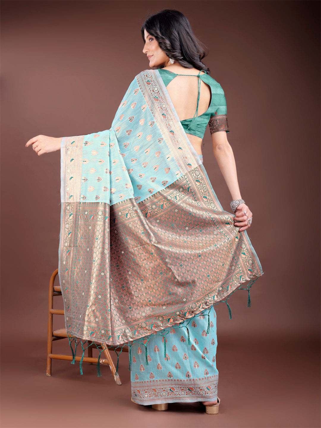 Astita Elegant Sea Green Cotton Saree with Contrast Pallu – Perfect Blend of Tradition & Comfort