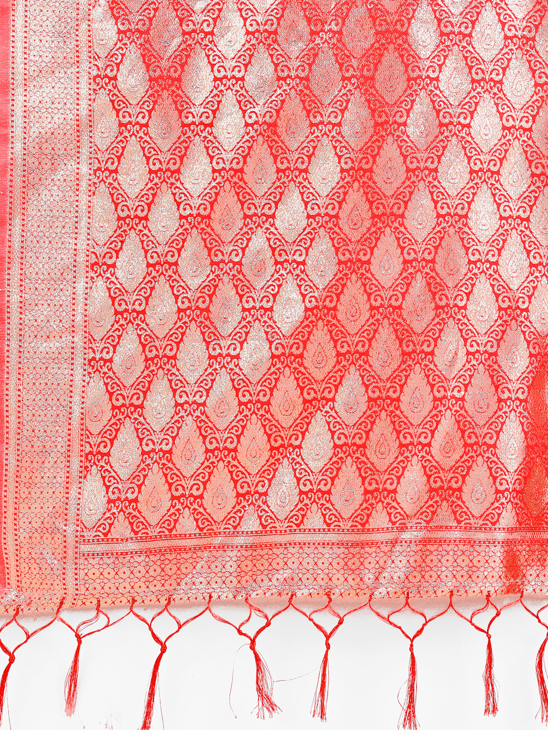 White & Red Banarasi Silk Saree with Teardrop Weaving & Rich Zari Pallu