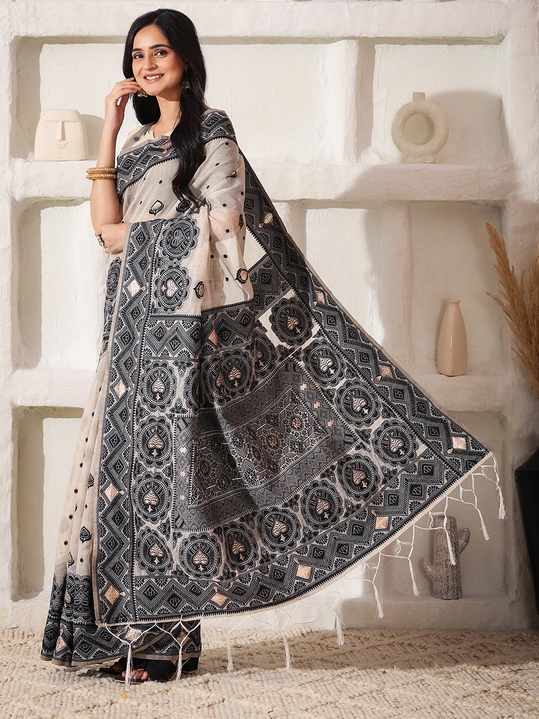 Astita Elegant Woven Linen Cotton Saree for Durga Puja & Diwali | Ethnic Motif Design with Rich Zari Border | Soft, Breathable, Festive-Ready Traditional Drape