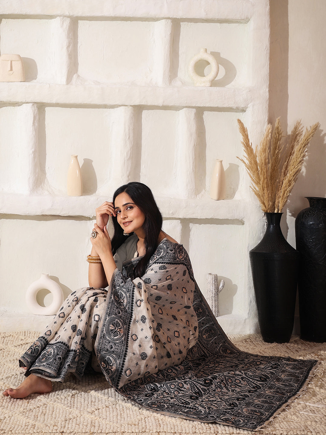 Astita Elegant Woven Linen Cotton Saree for Durga Puja & Diwali | Ethnic Motif Design with Rich Zari Border | Soft, Breathable, Festive-Ready Traditional Drape