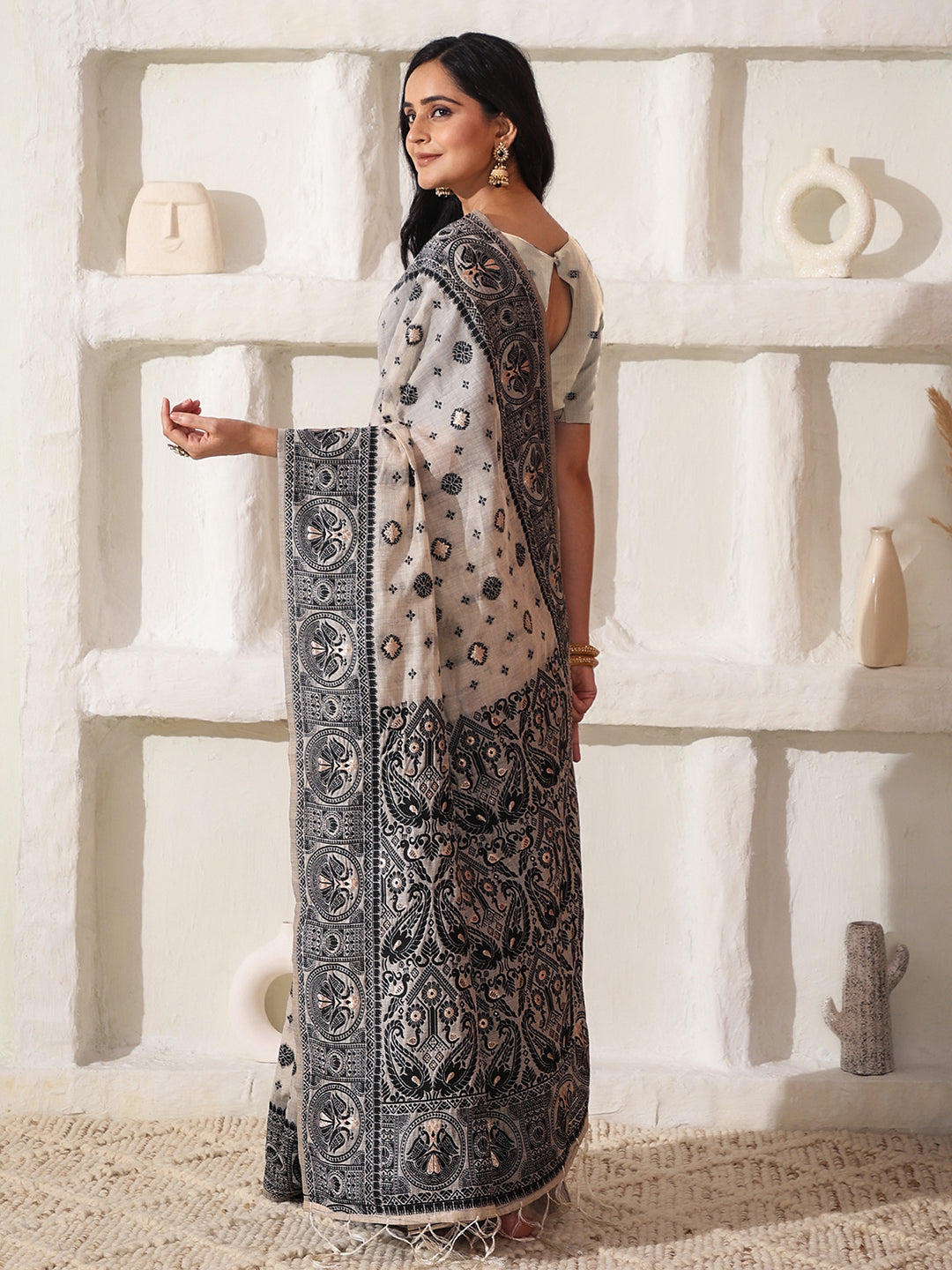 Astita Elegant Woven Linen Cotton Saree for Durga Puja & Diwali | Ethnic Motif Design with Rich Zari Border | Soft, Breathable, Festive-Ready Traditional Drape