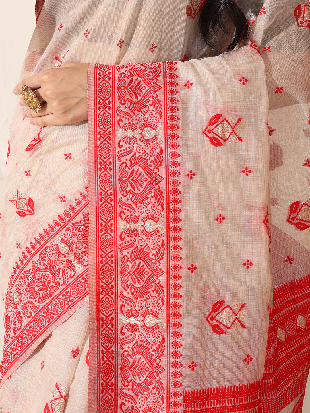 Astita Elegant Woven Linen Cotton Saree for Durga Puja & Diwali | Ethnic Motif Design with Rich Zari Border | Soft, Breathable, Festive-Ready Traditional Drape