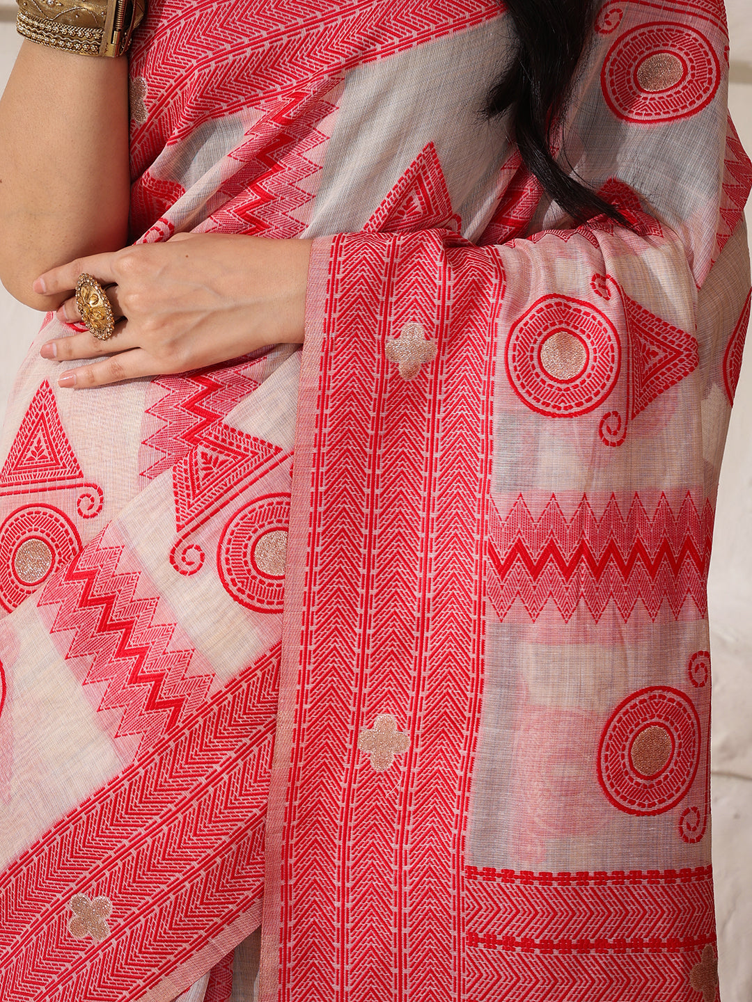 Astita Elegant Woven Linen Cotton Saree for Durga Puja & Diwali | Ethnic Motif Design with Rich Zari Border | Soft, Breathable, Festive-Ready Traditional Drape