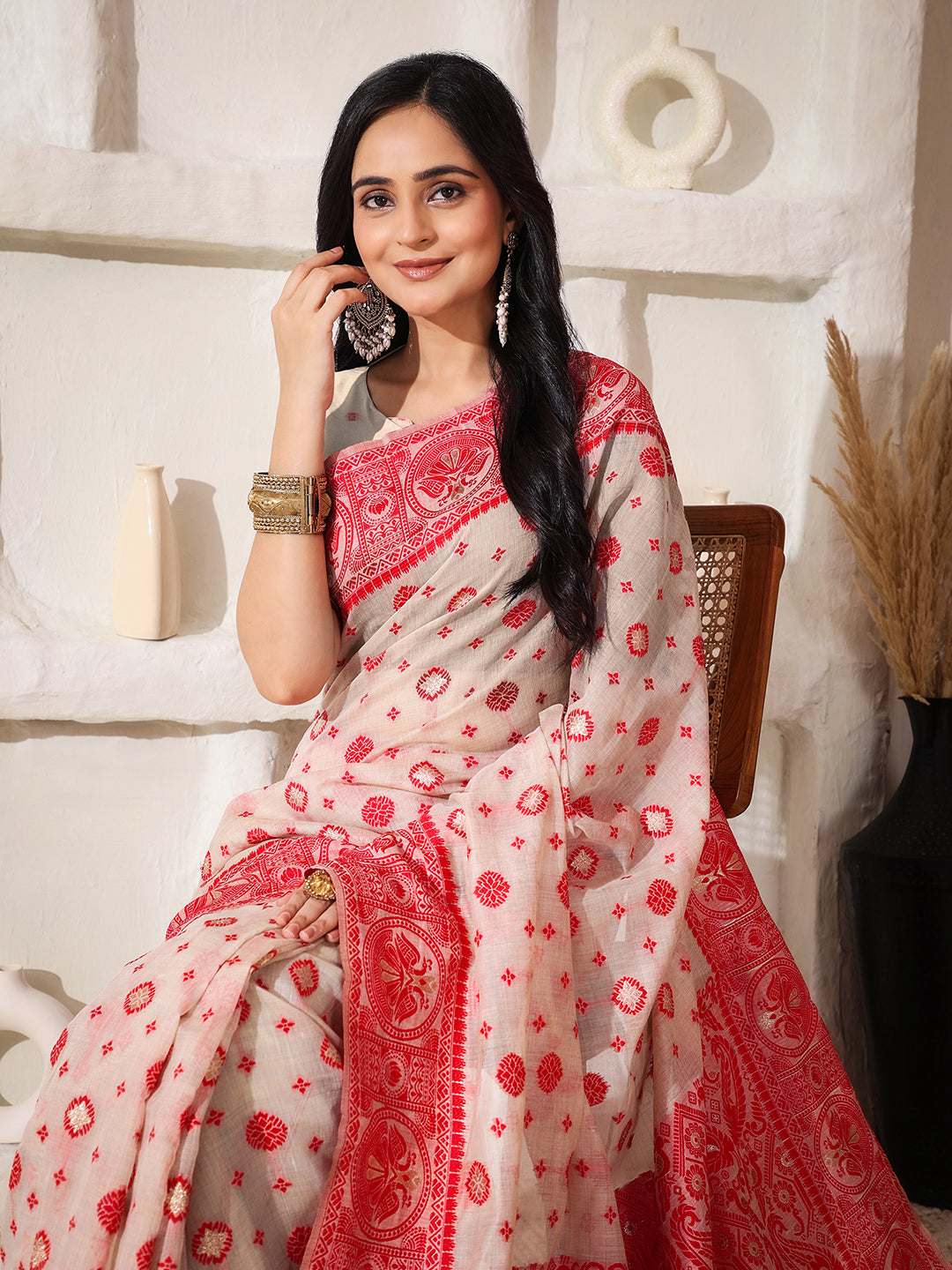 Astita Elegant Woven Linen Cotton Saree for Durga Puja & Diwali | Ethnic Motif Design with Rich Zari Border | Soft, Breathable, Festive-Ready Traditional Drape