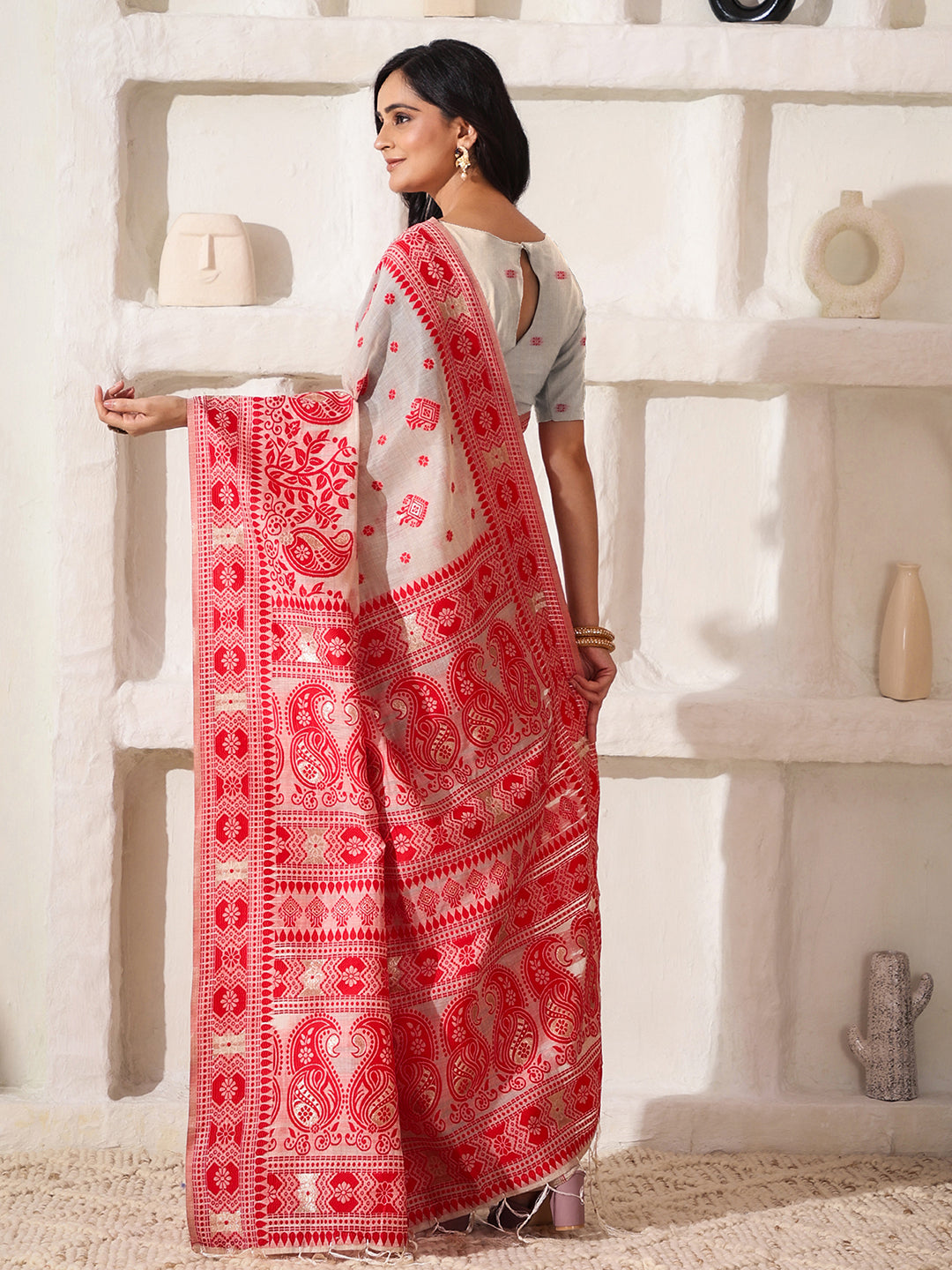 Astita Elegant Woven Linen Cotton Saree for Durga Puja & Diwali | Ethnic Motif Design with Rich Zari Border | Soft, Breathable, Festive-Ready Traditional Drape