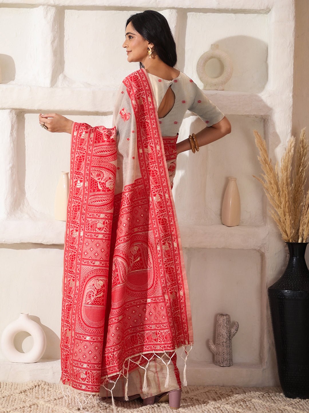 Astita Elegant Woven Linen Cotton Saree for Durga Puja & Diwali | Ethnic Motif Design with Rich Zari Border | Soft, Breathable, Festive-Ready Traditional Drape