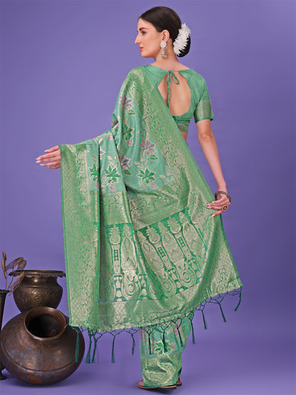 Astita Elegant Green Floral Lichi Silk Saree with Zari Weaving and Rich Pallu – Wedding & Festive Wear Saree