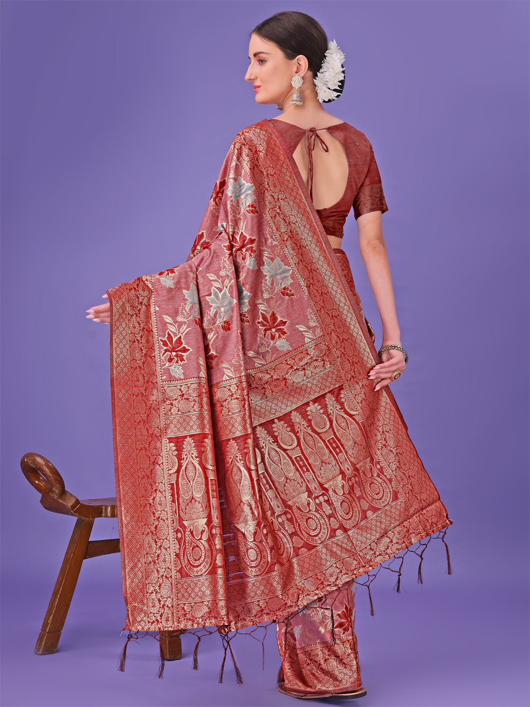 Astita Elegant Red Floral Lichi Silk Saree with Zari Weaving and Rich Pallu – Wedding & Festive Wear Saree