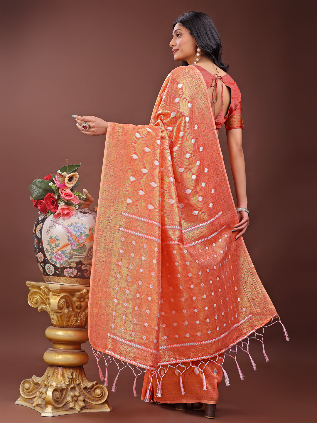 Astita Elegant Orange Linen Saree with Silver Zari Butta & Pallu – Daily Wear | Festive Look | Soft Feel
