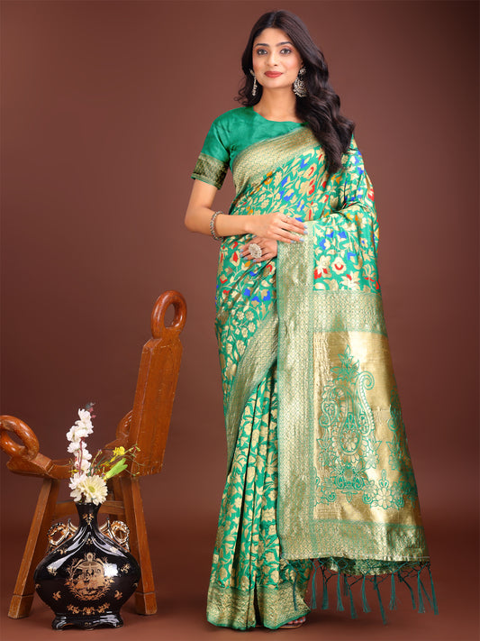 Astita Majestic Green Silk Saree with Gold Zari & Floral Design – Perfect for Festive & Traditional Occasions