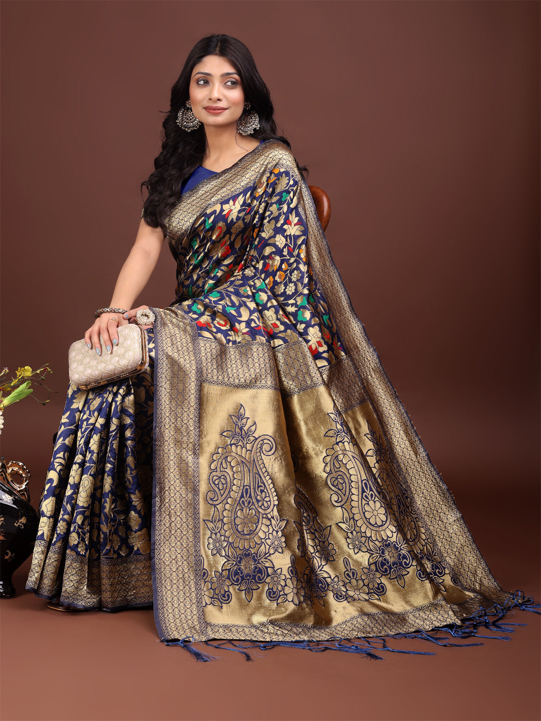 Astita Majestic Navy Blue Silk Saree with Gold Zari & Floral Design – Perfect for Festive & Traditional Occasions