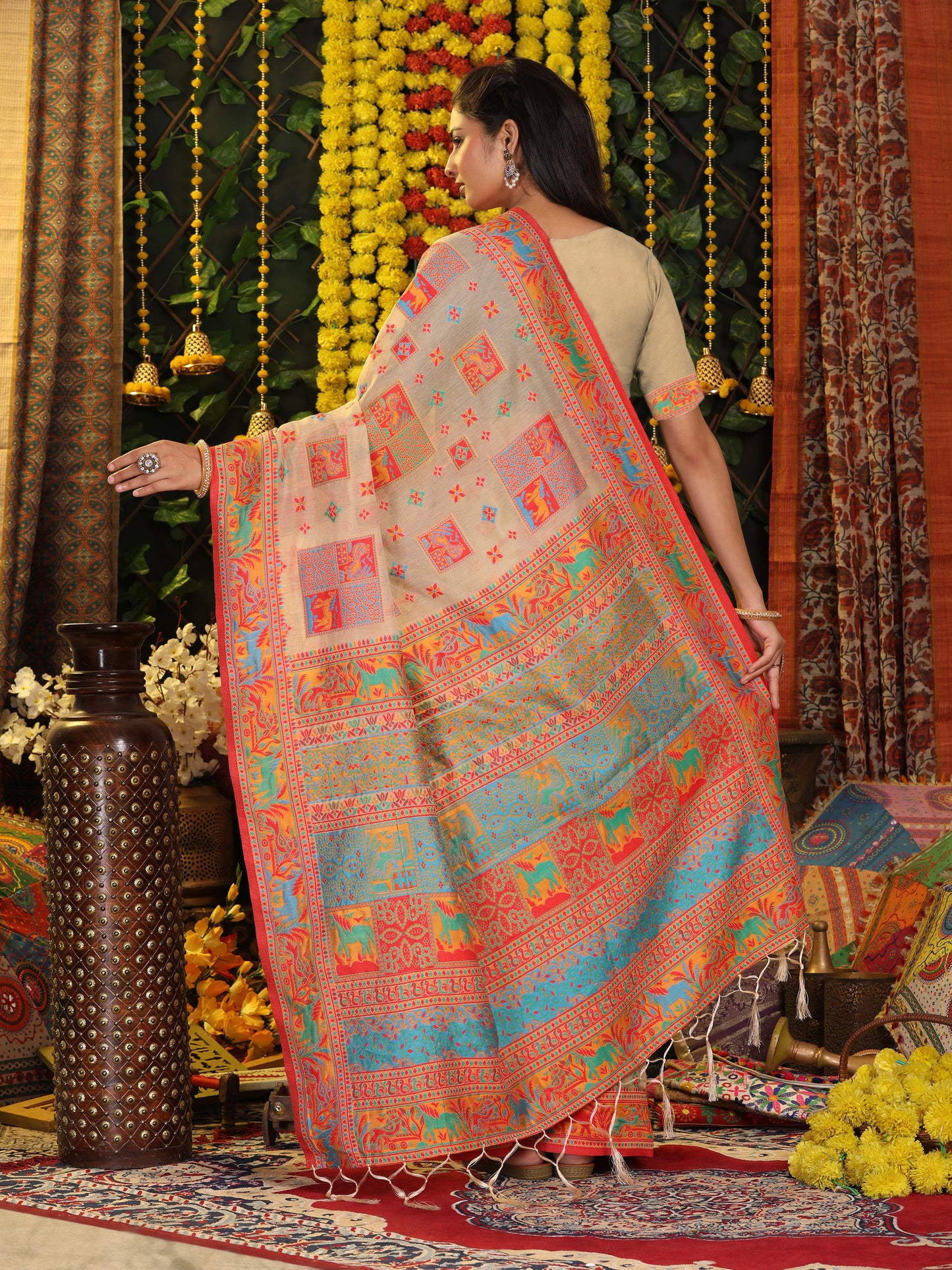 Astita Off White Linen Cotton Saree with Multicolor Ethnic Print – Soft & Lightweight Saree for Festive, Daily, and Office Wear
