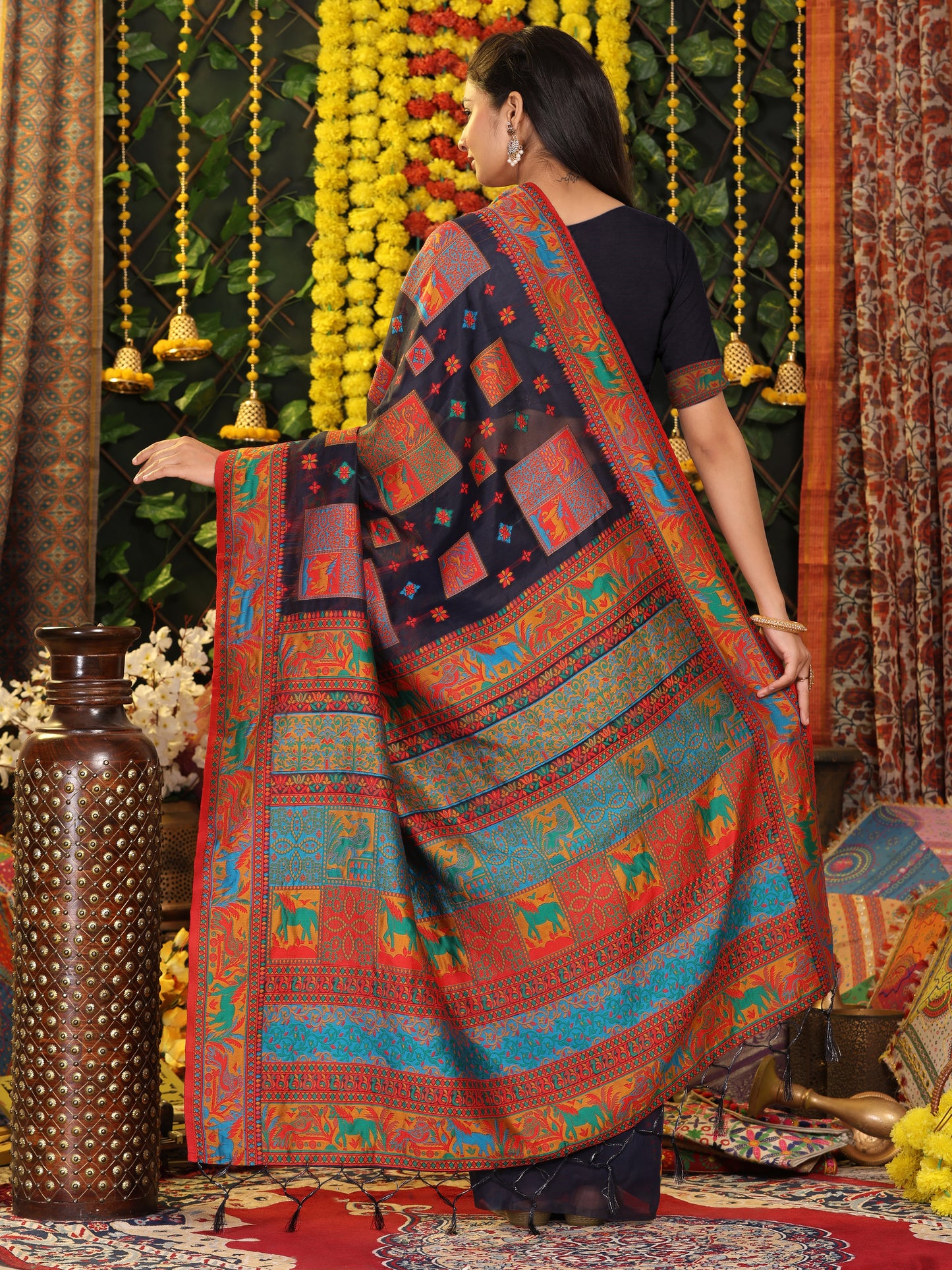 Astita Navy Blue Linen Cotton Saree with Multicolor Ethnic Print – Soft & Lightweight Saree for Festive, Daily, and Office Wear