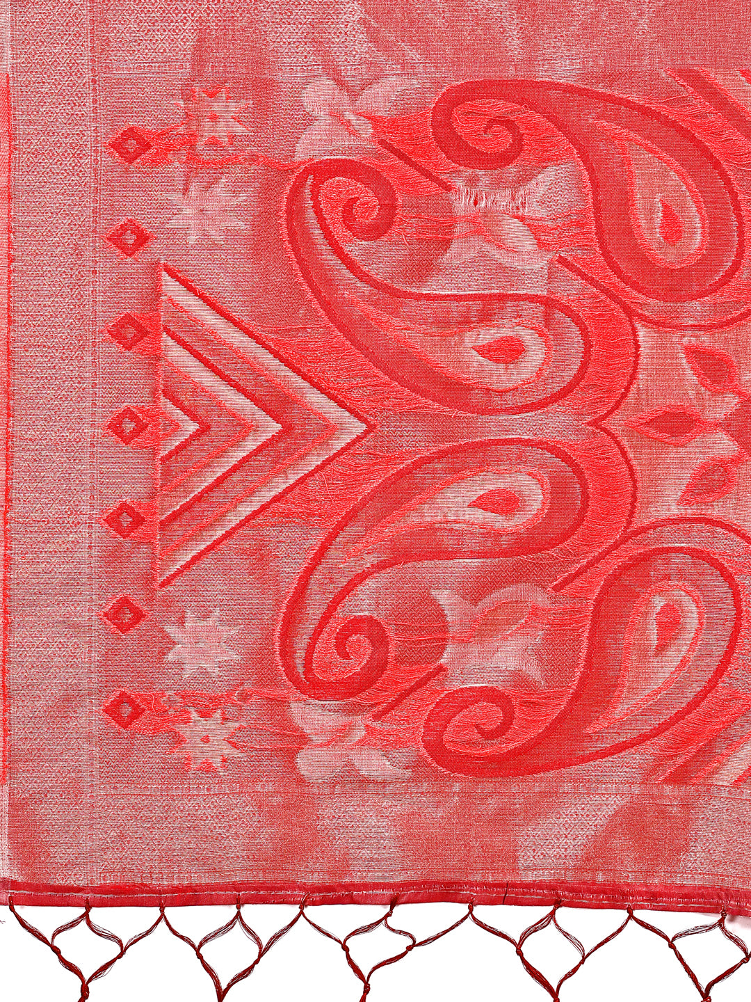 Astita Grace in Every Thread: Peach Patola Linen Cotton Saree Woven with Cultural Elegance