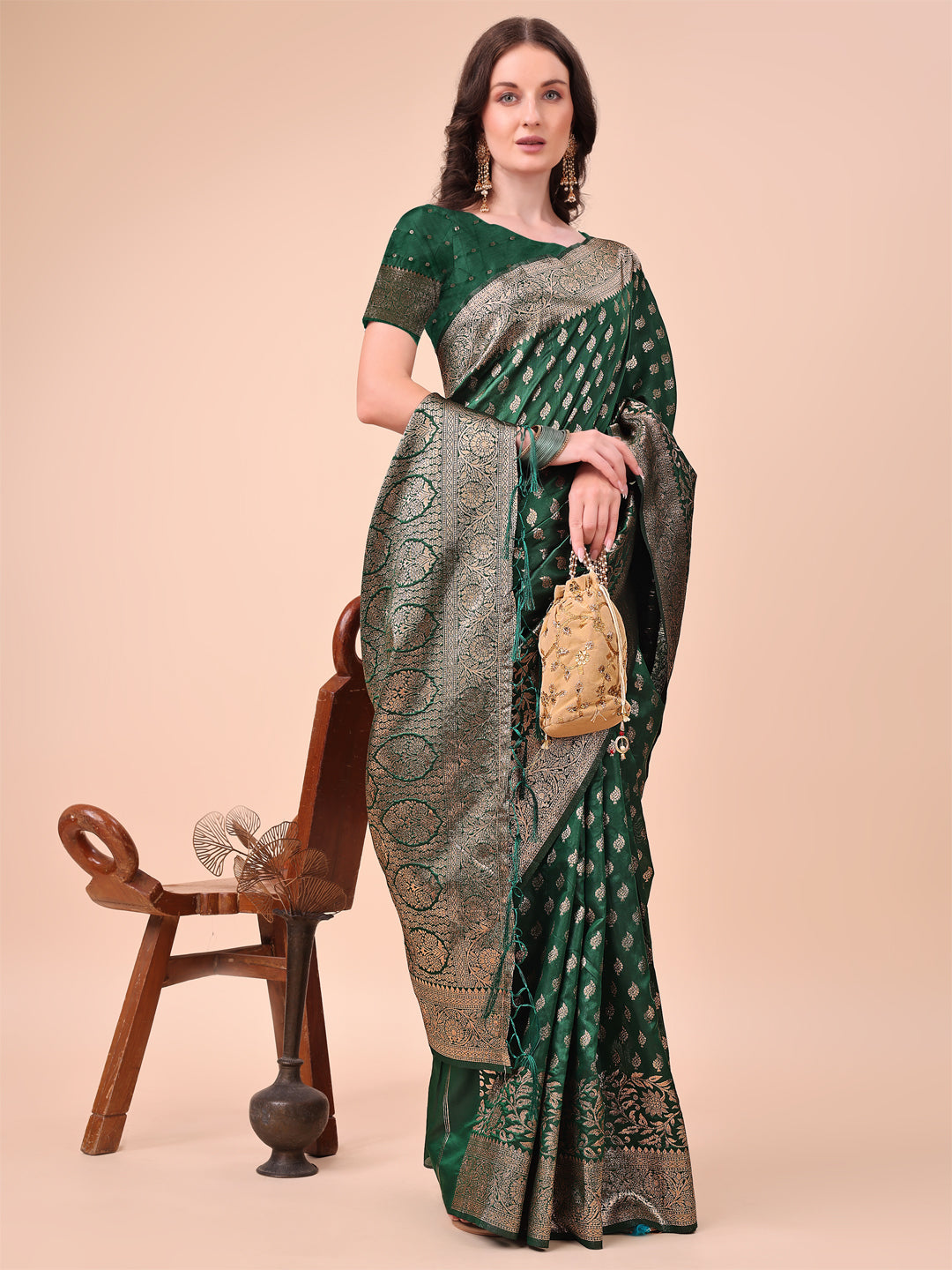 Astita Green Banarasi Silk Saree with Silver Zari Woven Pallu & Border – Wedding & Festive Wear Elegance