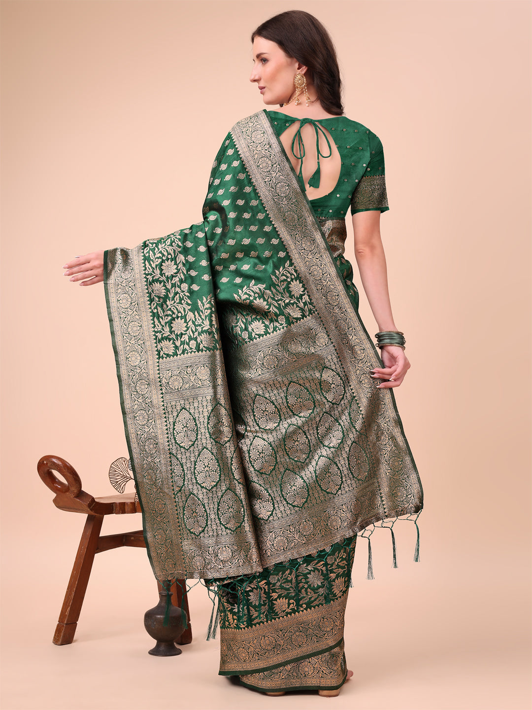 Astita Green Banarasi Silk Saree with Silver Zari Woven Pallu & Border – Wedding & Festive Wear Elegance