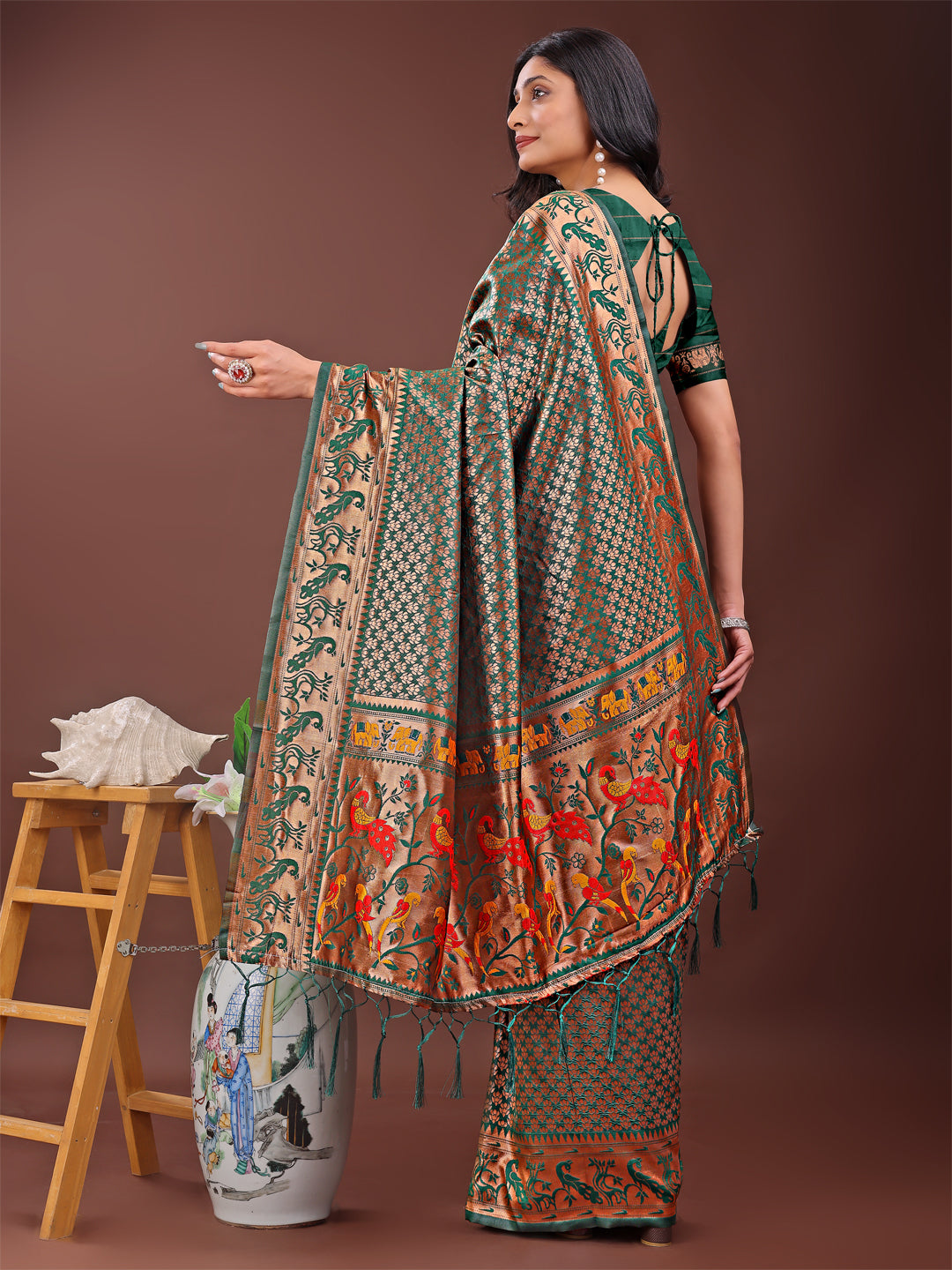 Astita Fiery Green Banarasi Silk Saree with Gold Zari and Colorful Pallu – Perfect for Bridal, Wedding & Festive Glamour