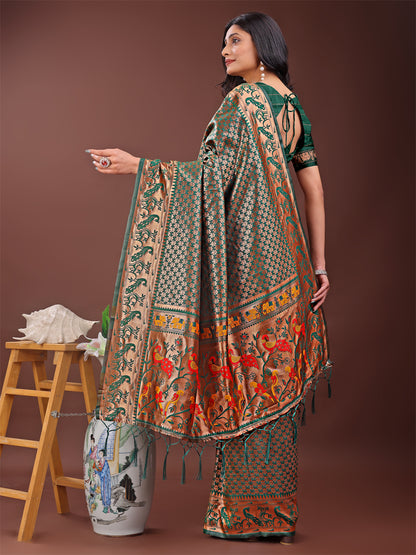 Astita Fiery Green Banarasi Silk Saree with Gold Zari and Colorful Pallu – Perfect for Bridal, Wedding & Festive Glamour