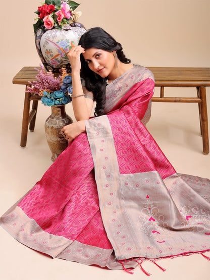 Astita Graceful Pink & Beige Lichi Silk Saree with Elegant Woven Pallu – Timeless Beauty for Every Occasion