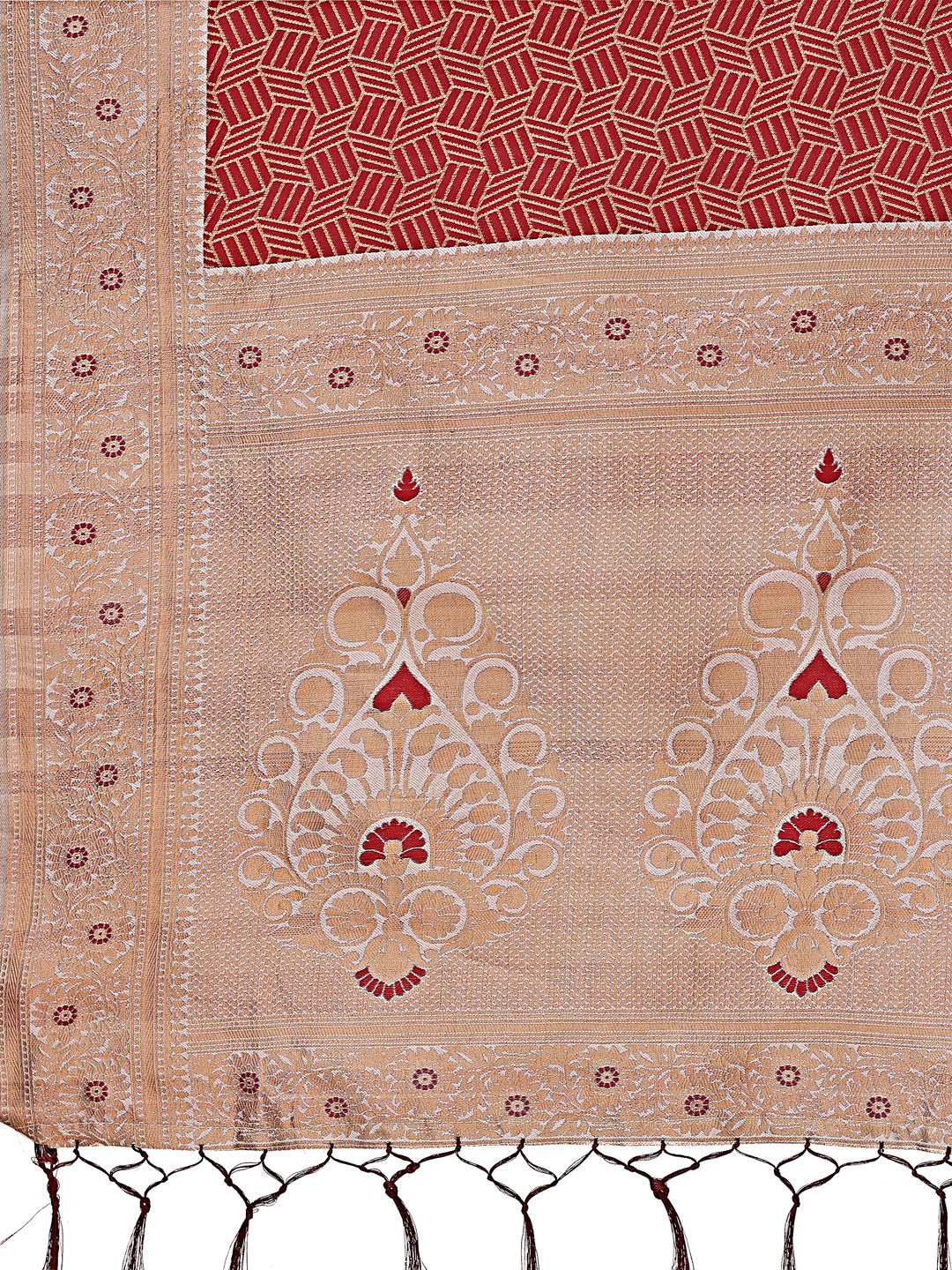 Astita Graceful Pink & Beige Lichi Silk Saree with Elegant Woven Pallu – Timeless Beauty for Every Occasion