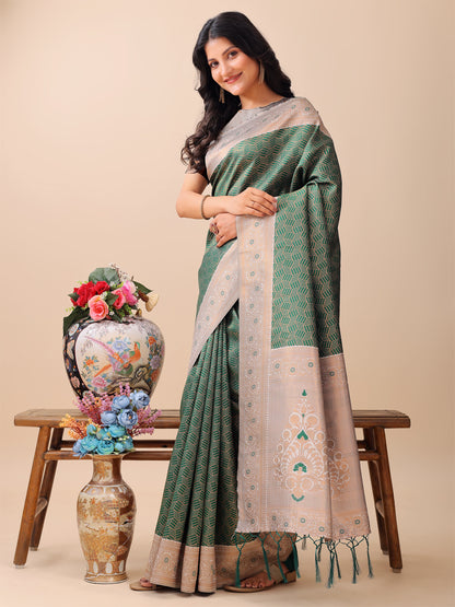 Astita Graceful Green & Beige Lichi Silk Saree with Elegant Woven Pallu – Timeless Beauty for Every Occasion