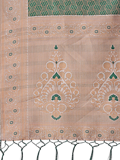 Astita Graceful Green & Beige Lichi Silk Saree with Elegant Woven Pallu – Timeless Beauty for Every Occasion