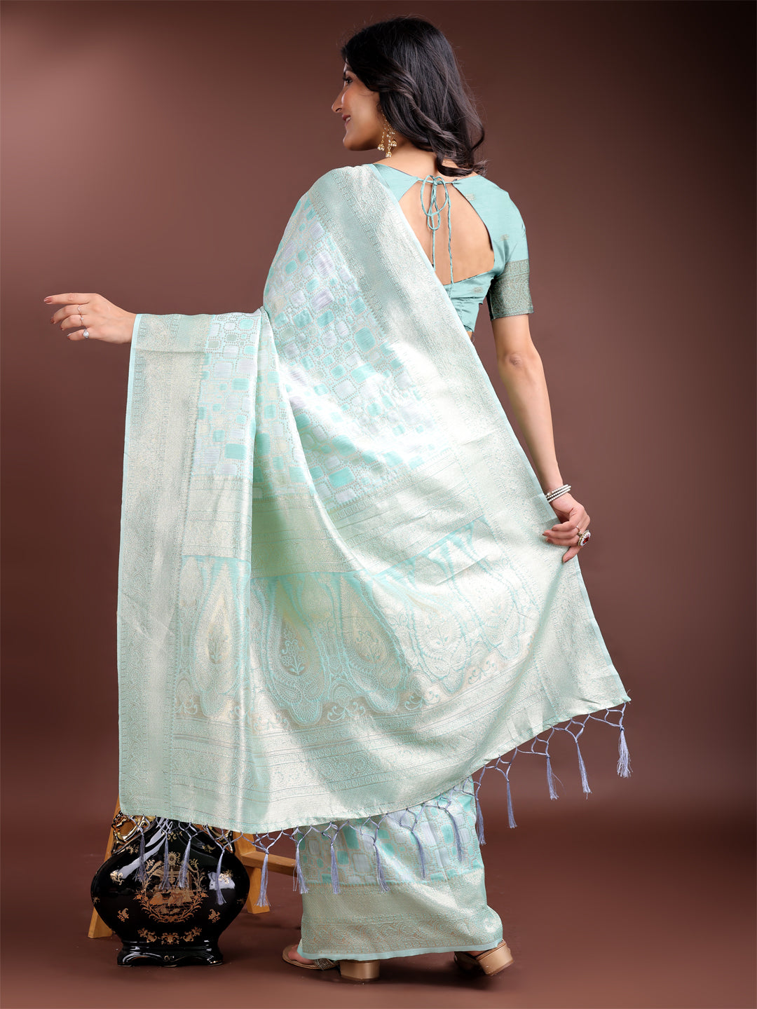 Astita Sea Green Linen Cotton Saree – Elegant Simplicity for Everyday Grace