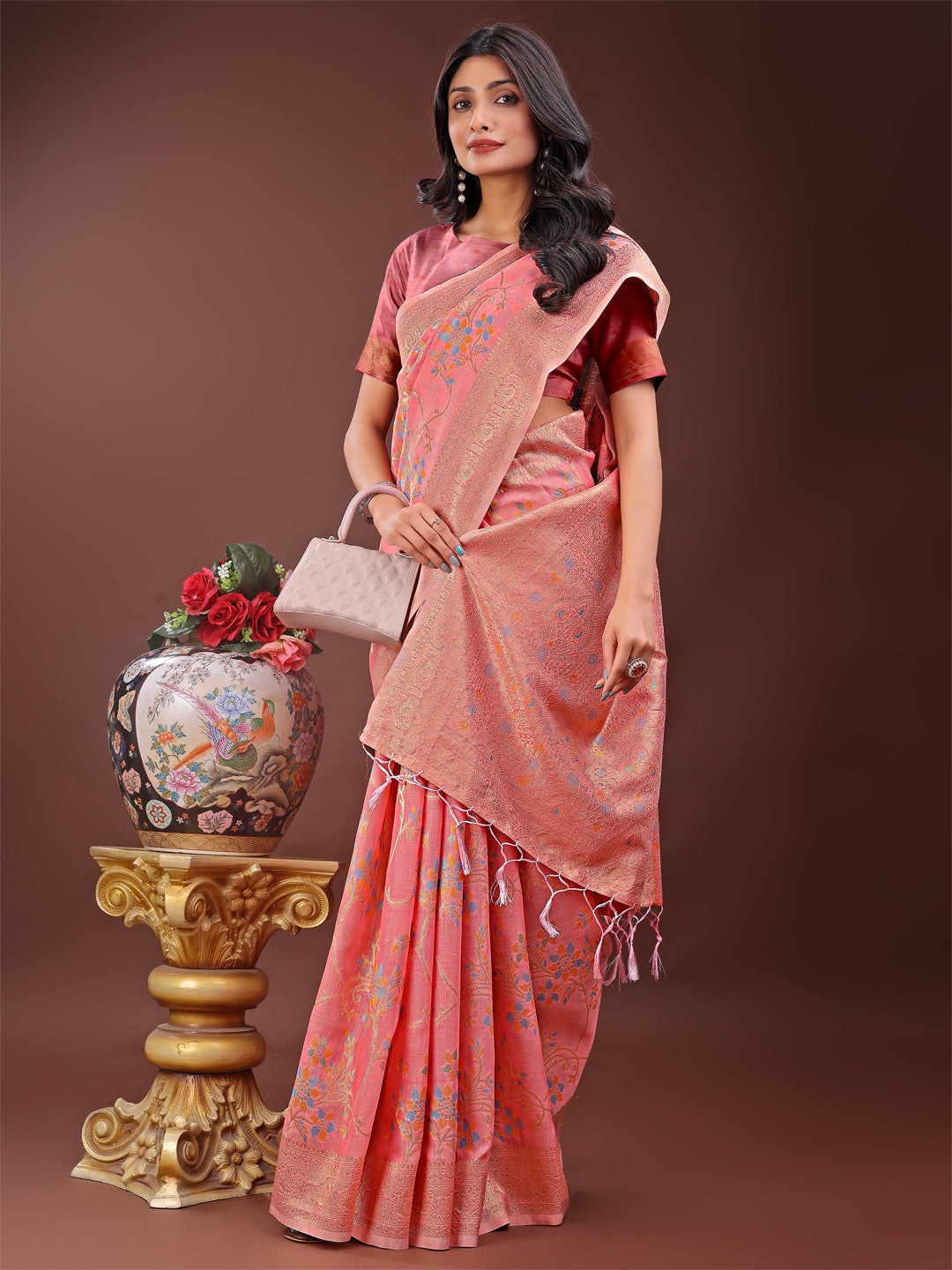 Astita Elegant Peach Linen Cotton Saree with Floral Weave & Soft Gold Pallu – Graceful Choice for Casual, Office & Festive Looks