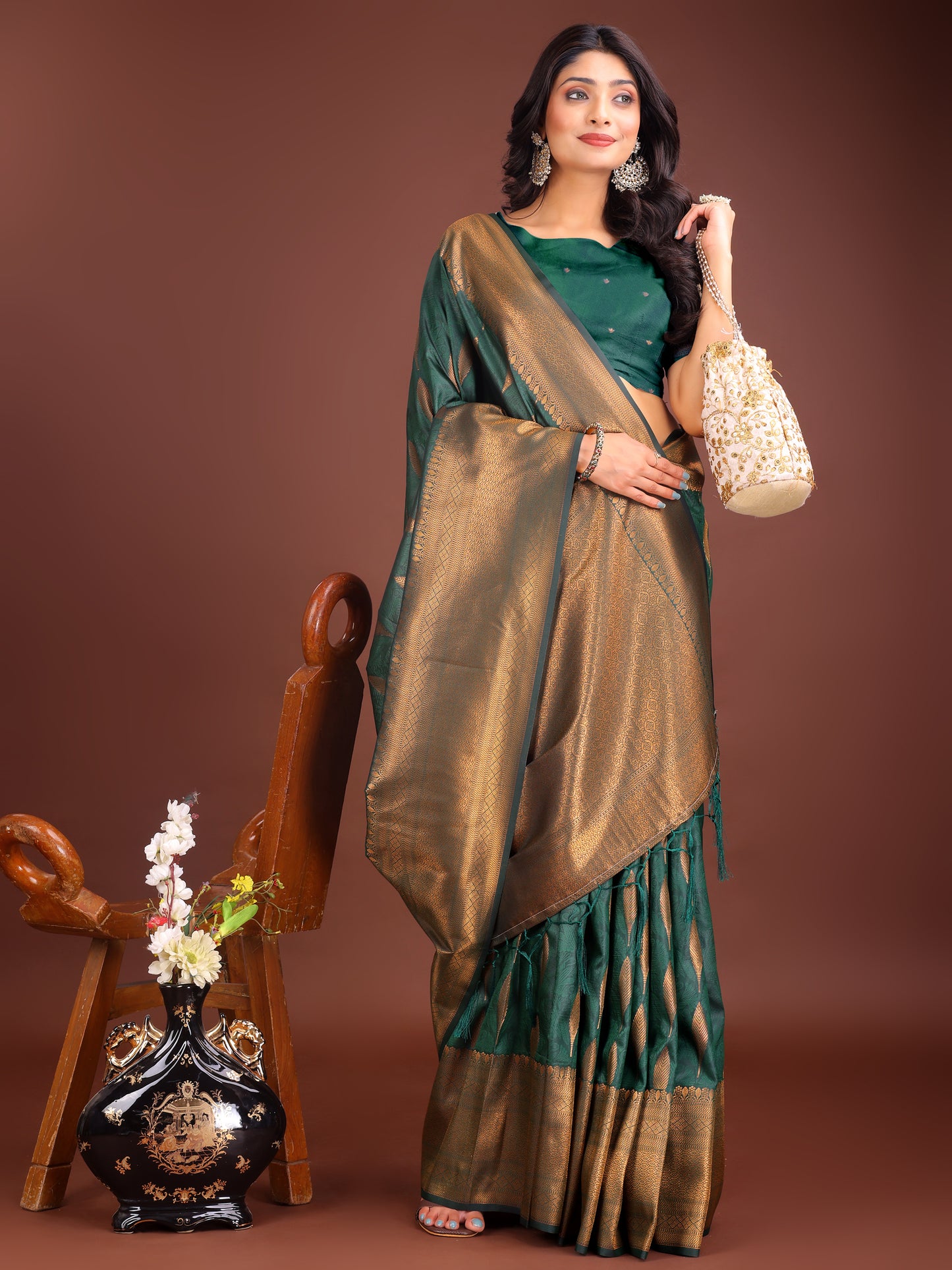 Astita Green Linen Cotton Saree with Golden Zari Leaf Woven Design & Rich Pallu – Festive Wear | Office Look | Soft Drape