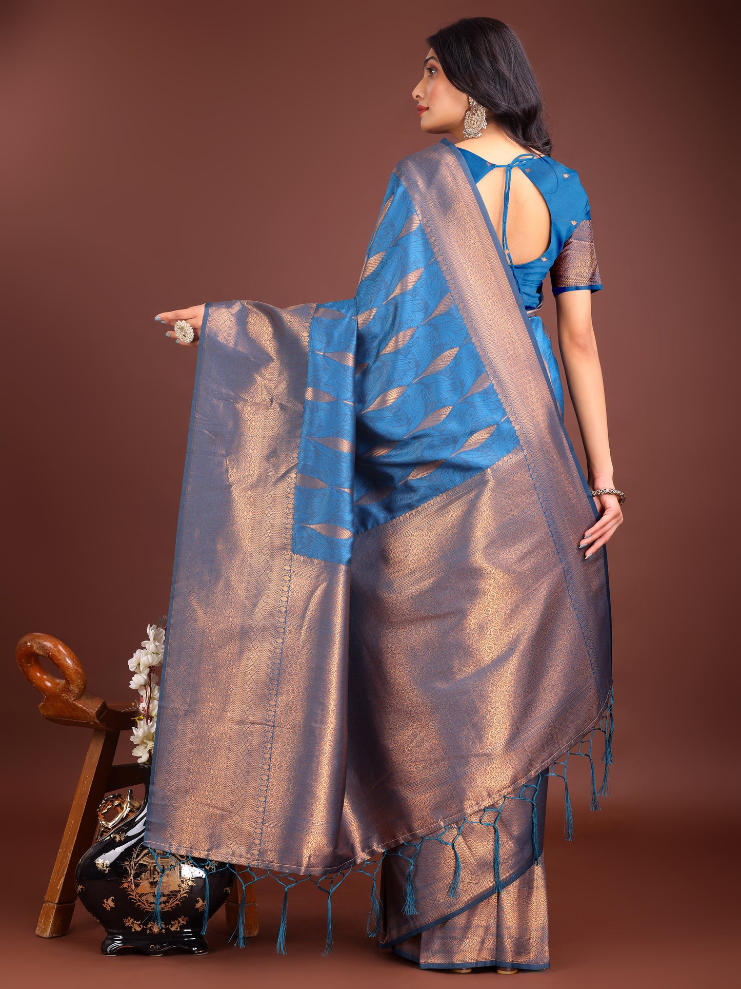 Astita Sky Blue Linen Cotton Saree with Golden Zari Leaf Woven Design & Rich Pallu – Festive Wear | Office Look | Soft Drape