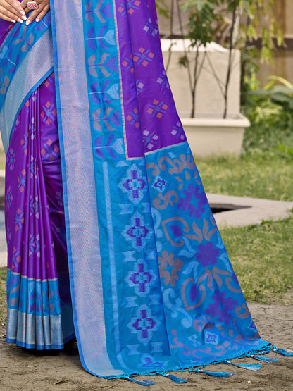 Astita Exquisite Violet & Sky Blue Pochampalli Soft Silk Saree with Grand Ikat Woven Pallu – Perfect for Weddings, Festivals & Traditional Celebrations