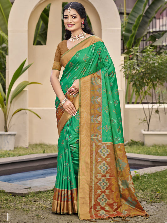 Astita Exquisite Green & Brown Pochampalli Soft Silk Saree with Grand Ikat Woven Pallu – Perfect for Weddings, Festivals & Traditional Celebrations