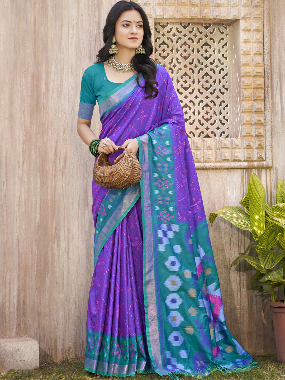 Astita Violet & Sky Blue Pochampalli Soft Silk Saree with Traditional Ikat Woven Pallu – Perfect for Festive Celebrations & Wedding Occasions