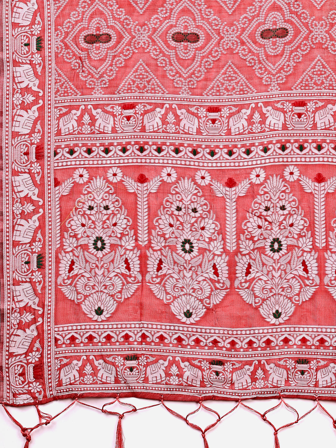 Graceful Peach Printed Saree – A Symphony of Culture and Feminine Charm
