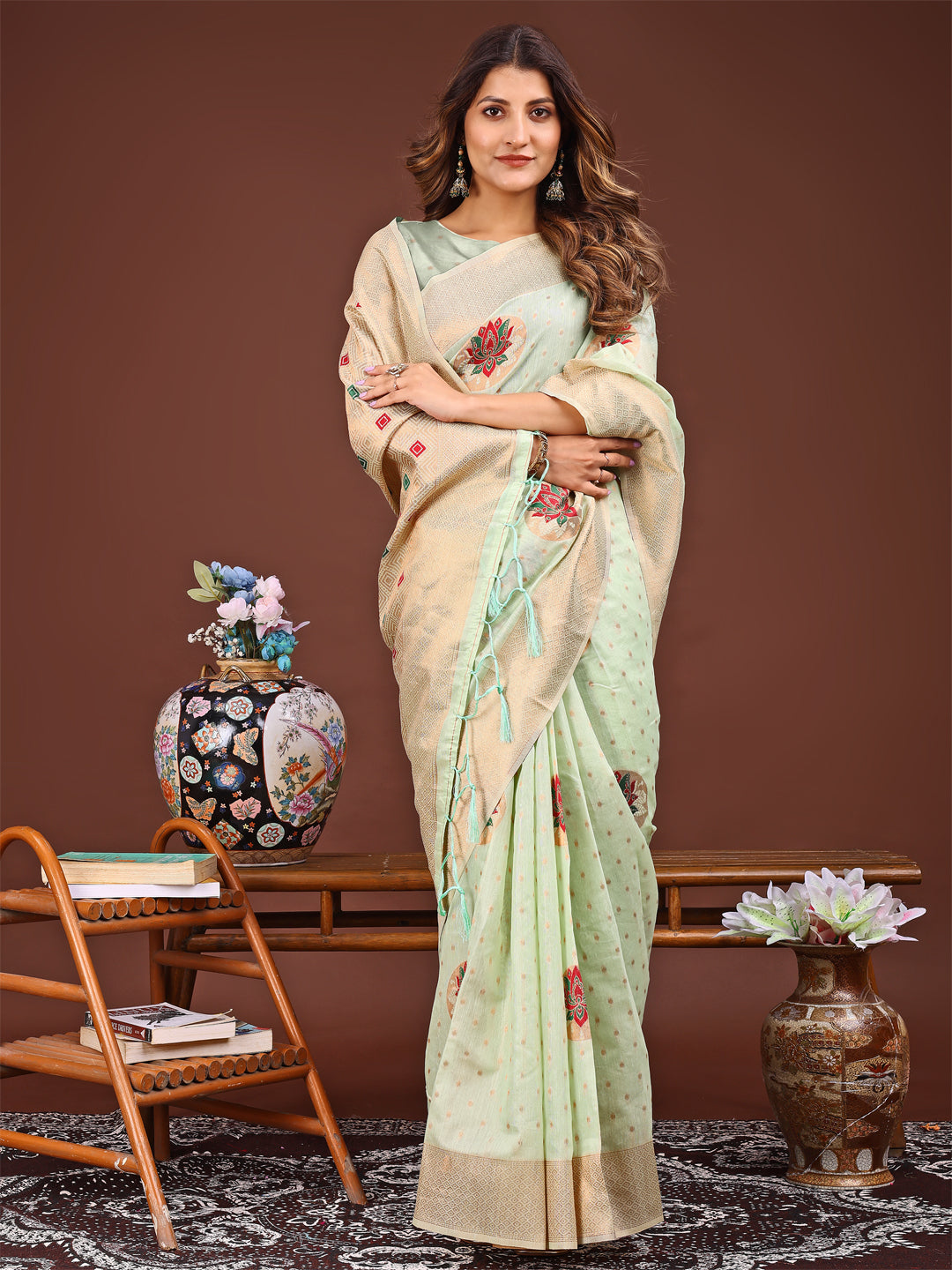 Astita Elegant Light Green Woven Work Saree – A Whiff of Tradition Wrapped in Grace