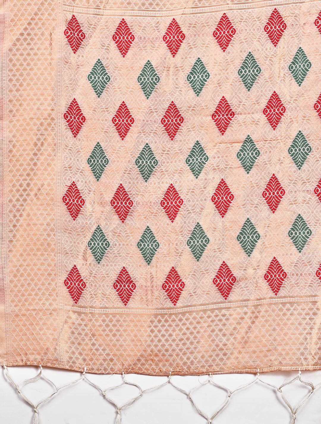 Astita White Jaquard Saree with Tassels – Radiate Soft Elegance and Timeless Beauty