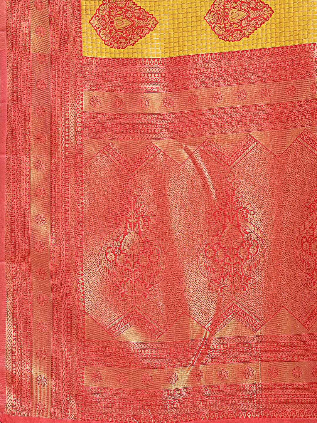 Astita Graceful Yellow Silk Saree – Subtle Sophistication for Every Occasion