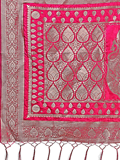 Astita Graceful Magenta Banarasi Silk Saree with Silver Zari – Perfect Ethnic Wear for Weddings & Festive Moments