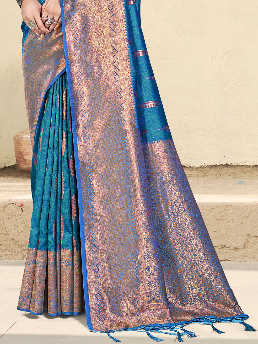 Astita Blue Linen Cotton Saree with Golden Zari Leaf Woven Design & Rich Pallu – Festive Wear | Office Look | Soft Drape