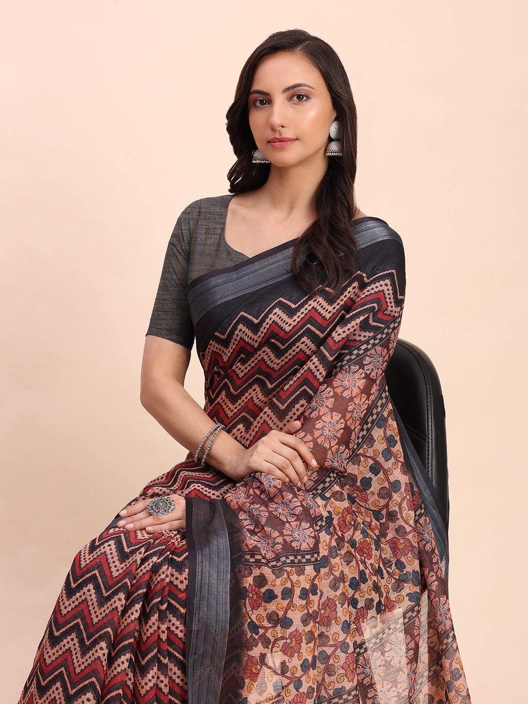 Astita Black Cotton Cotton Saree with Tribal Floral Print | Bold Ethnic Design | Lightweight Casual & Festive Saree for Women