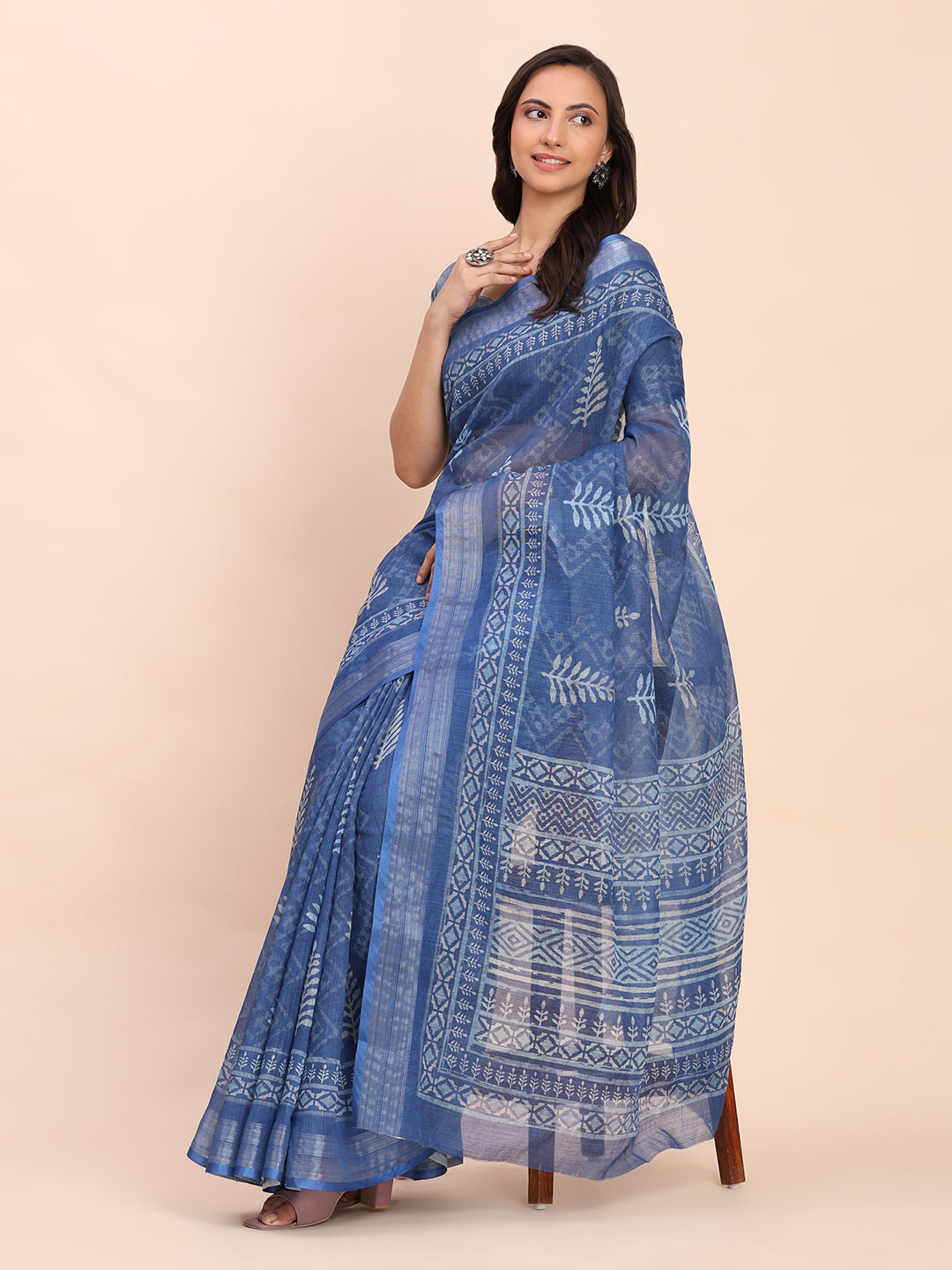 Astita Indigo Blue Cotton Cotton Saree with Tribal Floral Print | Bold Ethnic Design | Lightweight Casual & Festive Saree for Women