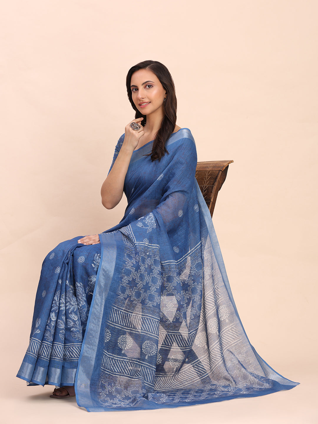 Astita Indigo Blue Cotton Cotton Saree with Tribal Floral Print | Bold Ethnic Design | Lightweight Casual & Festive Saree for Women