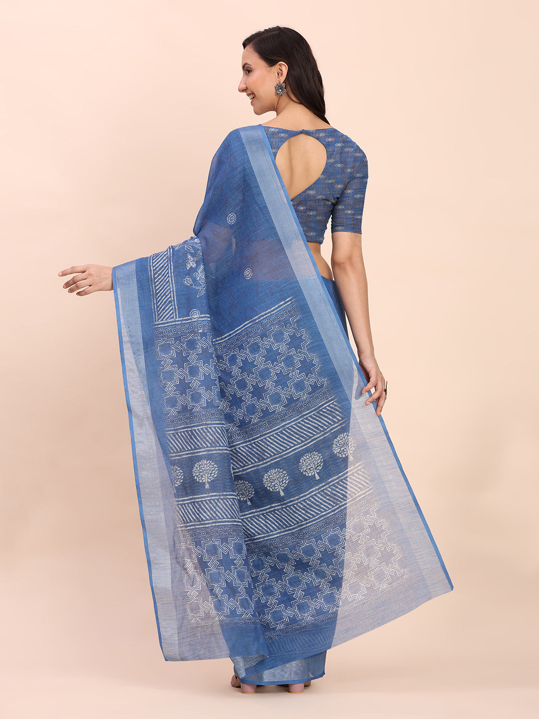 Astita Indigo Blue Cotton Cotton Saree with Tribal Floral Print | Bold Ethnic Design | Lightweight Casual & Festive Saree for Women