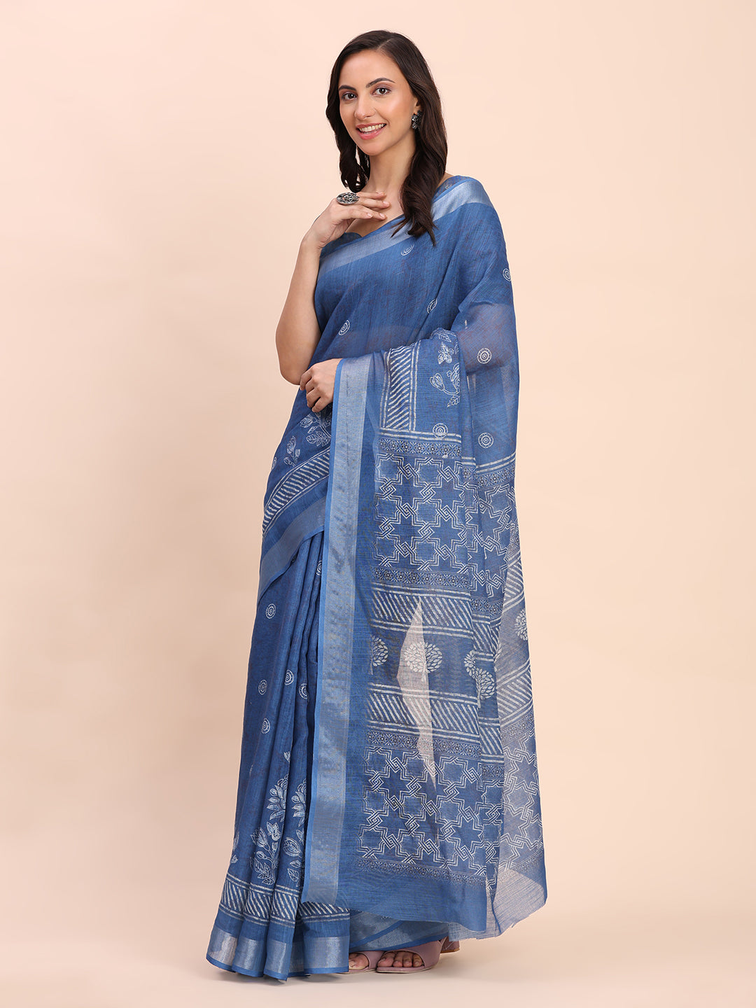 Astita Indigo Blue Cotton Cotton Saree with Tribal Floral Print | Bold Ethnic Design | Lightweight Casual & Festive Saree for Women