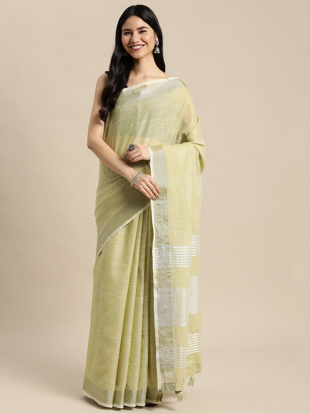 Astita Elegant Olive Green Woven Linen Saree with Contrast Zari Border & Tassels – Soft & Breathable Party Wear
