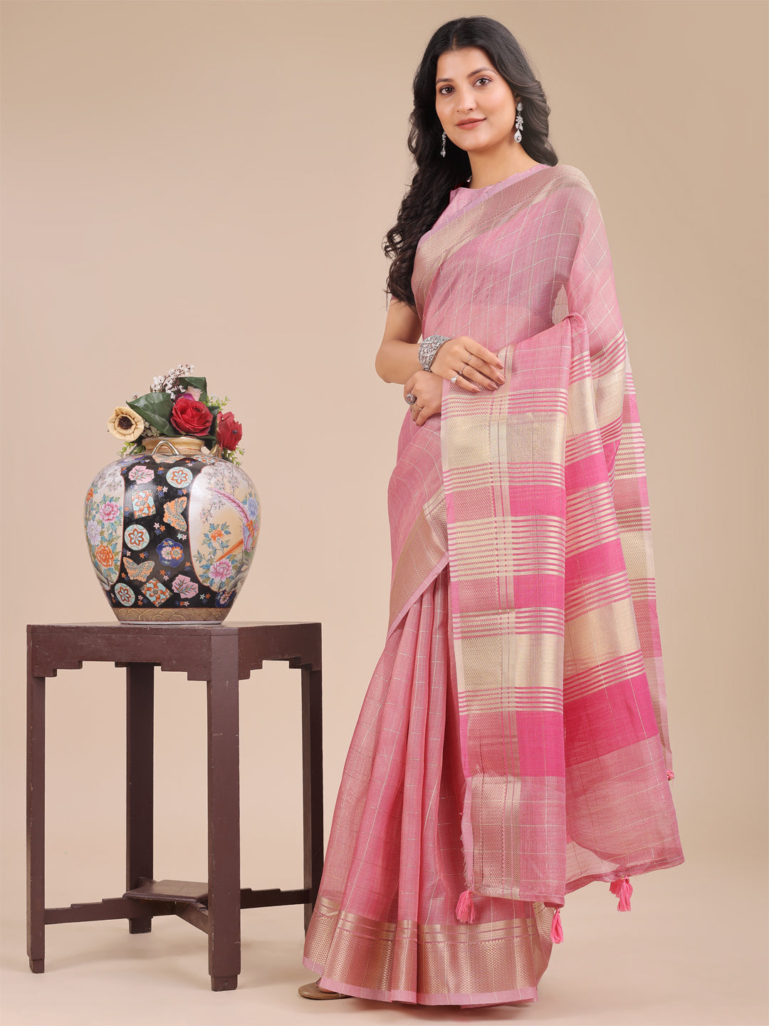 Peach Pink Organza Saree with Golden Checked Pattern – Radiate Soft Elegance