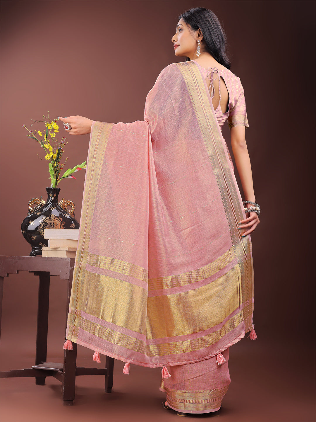 Astita Elegant Light Pink Organza Saree with Golden Zari Border – Festive & Office Wear Saree with Blouse Piece